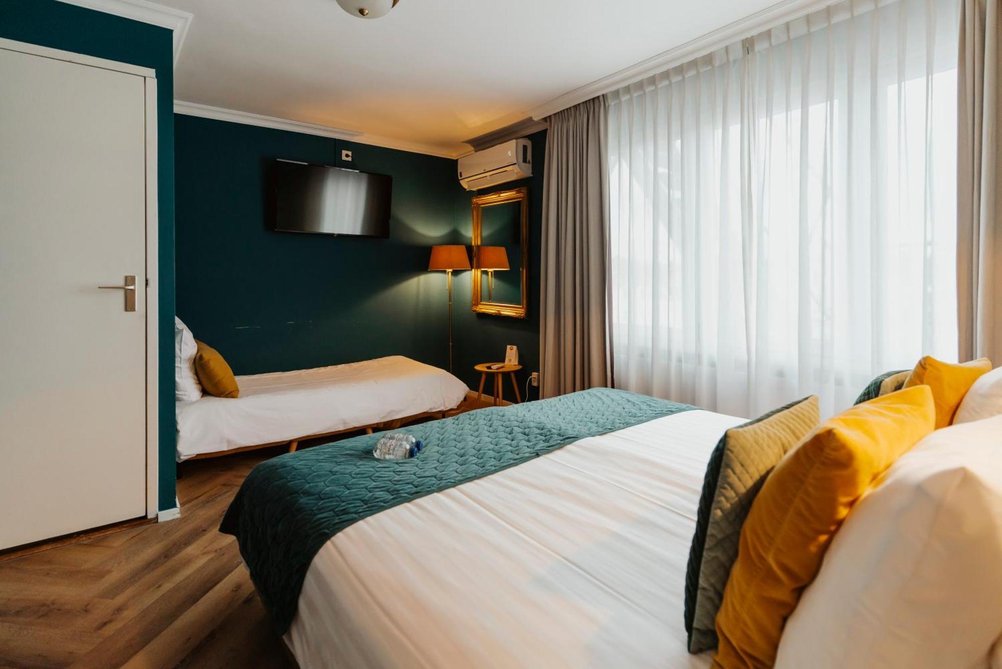 Hotel Janssen 팔켄뷔르흐안더횔 외부 사진