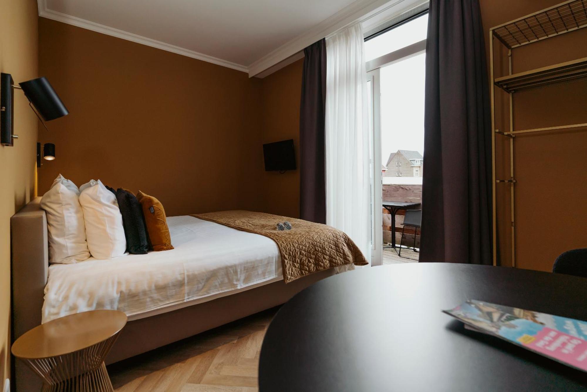 Hotel Janssen 팔켄뷔르흐안더횔 외부 사진